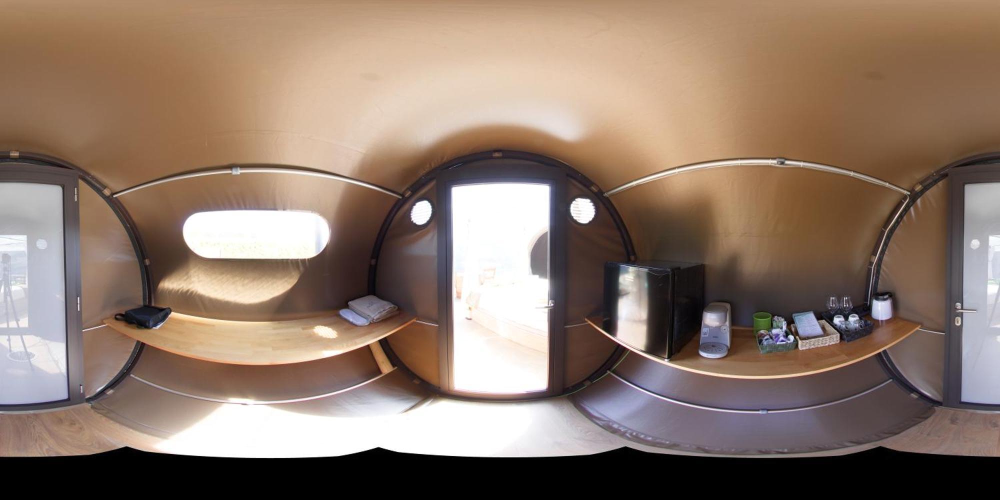 Cosmoveros - Hotel Burbuja Pedraza Dış mekan fotoğraf